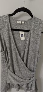 Gap sleeveless cotton wrap soft top